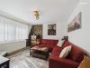 Gepflegtes Einfamilienhaus mit 707 m² Grundstück, Wintergarten, Doppelgarage & Carport - Heller Wohnbereich